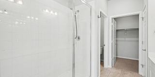 Updated 2 Bed / 2 Bath Corner Condo in Parker – Ground Level Convenience! Gallery 13