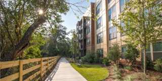 35 Folly Apartments Gallery 50