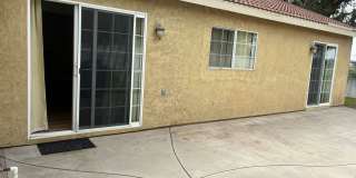 3 Bedrooms with big backyard Gallery 44