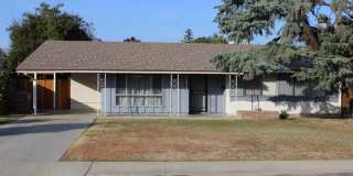 Gorgeous 3BD/2BA Home in Bakersfield's 93309 — Won't Last Long! Gallery 1