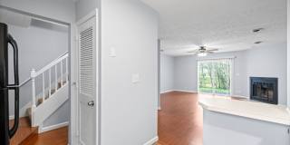 2 Bedroom Condo For Rent Near Post! Gallery 16