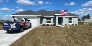 Custom Home - Desirable SE Ocala neighborhood 3/2/2 ** Wont Last** Gallery 1