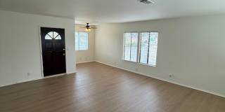 Beautiful 3 Bedroom, 2 Bathroom Granada Hills Home with Detached Garage! Gallery 5