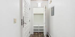 651 S Monarch Street unit: 104 Gallery 16