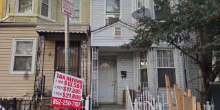 5BR/1.5BA Row Home with Backyard and Laundry Hookups Gallery 3