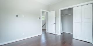 817 Potomac Gallery 28