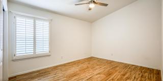 6289 COSECHA LUNA Circle Gallery 30