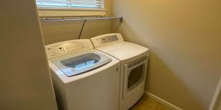 NE 3 Bdrm, 2.5 Bath 1450 sq ft House w/AC and Gas Heat,  All Appliances, Dbl Garage Gallery 14