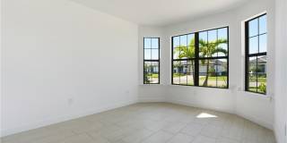 1954 Fresno Ave Gallery 23