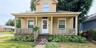Charming 3-Bedroom Home in the Oakland Neighborhood Gallery 1