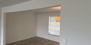 100 NW 27th Street Gallery 26