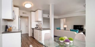 Los Robles Apartments Gallery 43
