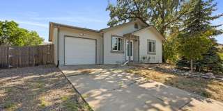 2 Bed/1 Bath Close to Buckley Space Force Gallery 3