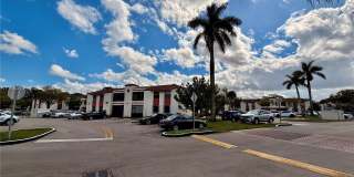 1086 N Hiatus Rd Gallery 5