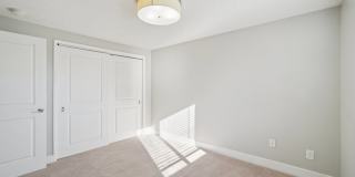 Pearl Gallery 8