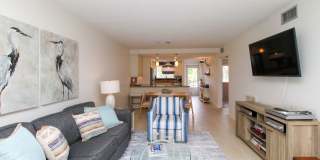** CANAL VIEW 2 BEDROOM\2 BATH CONDO ** SEASONAL OR ANNUAL ** BLUE POINT CLOSE TO DOWNTOWN NAPLES AND NAPLES BEAUTIFUL BEACHES ** CANAL BOAT SLIP AVAILABLE ** Gallery 24