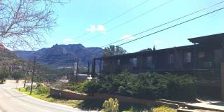 MOVE IN SPECIAL!! APARTMENT - UPTOWN SEDONA - BALCONY WITH RED ROCK VIEWS Gallery 1