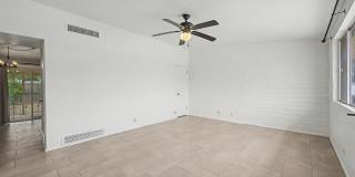 223 W Knox Drive Gallery 4
