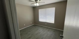 1690 E Countrywalk Lane Gallery 18