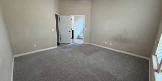 Beautiful and Cozy 3bed/2bath with an Office Available in North Norman! Gallery 24