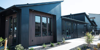 Eastpark Apartment Homes Gallery 2