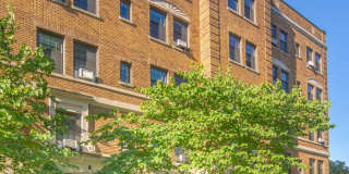 1900 Lamont Gallery 5
