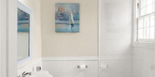 42 Mann Avenue unit: 2 Gallery 12