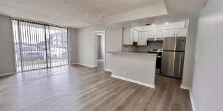 724 Executive Center Drive unit: 12 Gallery 1