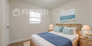 948 Jasmine Street Gallery 8