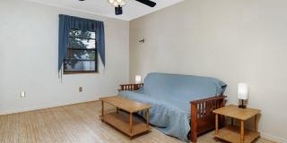 160 SE Duxbury Avenue Gallery 17