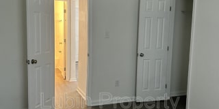 1711 Pendleton St Gallery 5