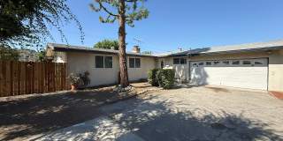 Incredible Remodled 4 bedroom House Gallery 1