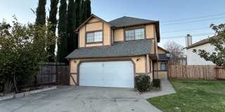 Cul de sac location. Walking distance to CSU Stanislaus Gallery 1