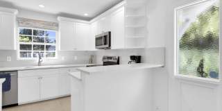 211 Miraflores Drive Gallery 5