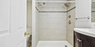 846 Broadway Apt TG194606BCQ Gallery 11