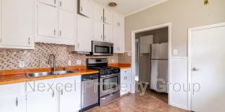 2004 Walker Ave., Gallery 10