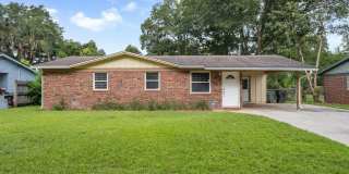310 Lancaster Drive Gallery 1