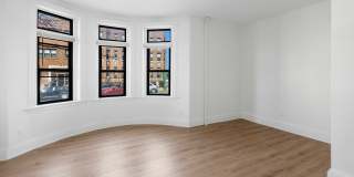 868 Huntington Avenue Gallery 12