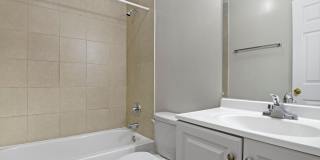 The Riverside Apartment Homes Gallery 3