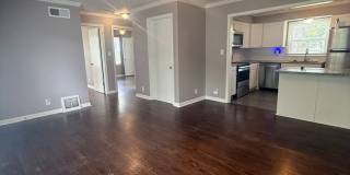 Charming 2-Bedroom, 1-Bath Home in Raytown, MO – Modern Finishes & Spacious Yard! Gallery 4