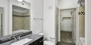 Flats on Tanglewilde Gallery 22