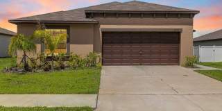 4357 FABULOUS FINCH Lane Gallery 1