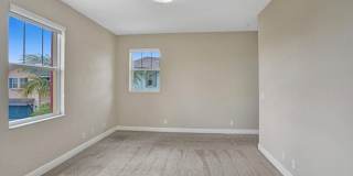 Great Pool Home with excellent lake View in Heron Bay, Parkland Gallery 18