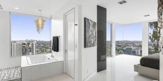 1377 Miller Pl Gallery 32