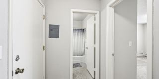 Como Court Gallery 28