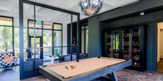 Mercato Grove Gallery 21