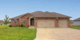 4 Bedroom Home w/ 3-Car Garage Gallery 1
