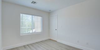2 Story 2 Bedroom Gated Community Amazing Location Gallery 14
