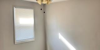 1621 12th Street Gallery 22