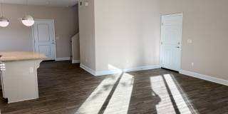 1561 Boston Lane Gallery 1